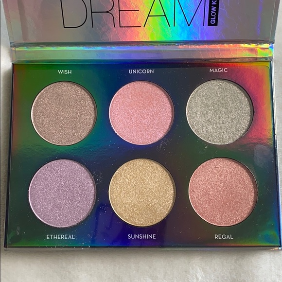 Anastasia Beverly Hills Highlighter Palette - Picture 5 of 9